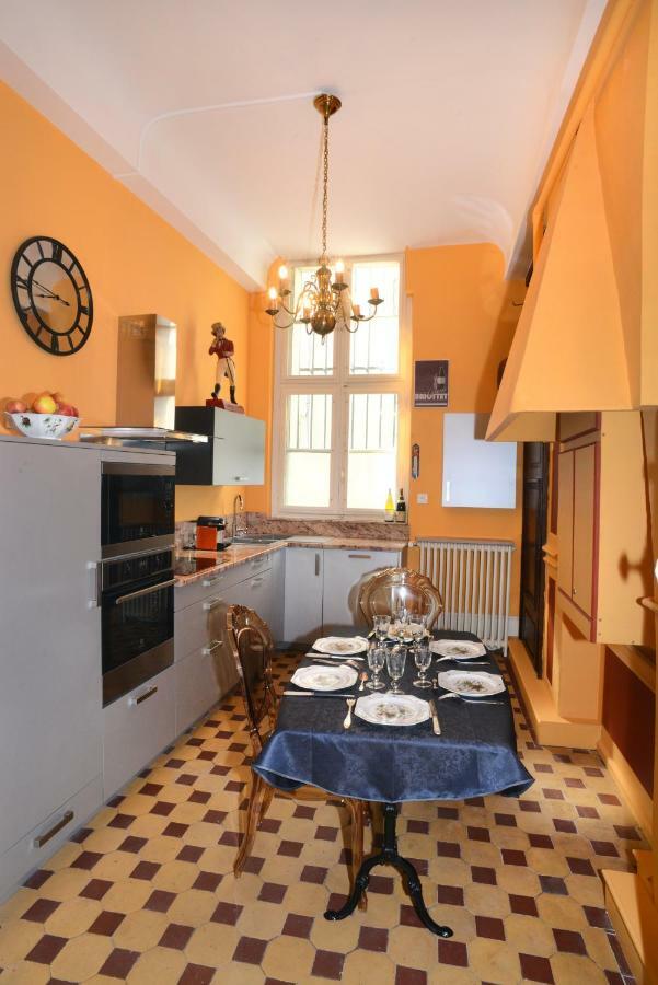 Benigne Malyon Apartment Dijon Exterior foto